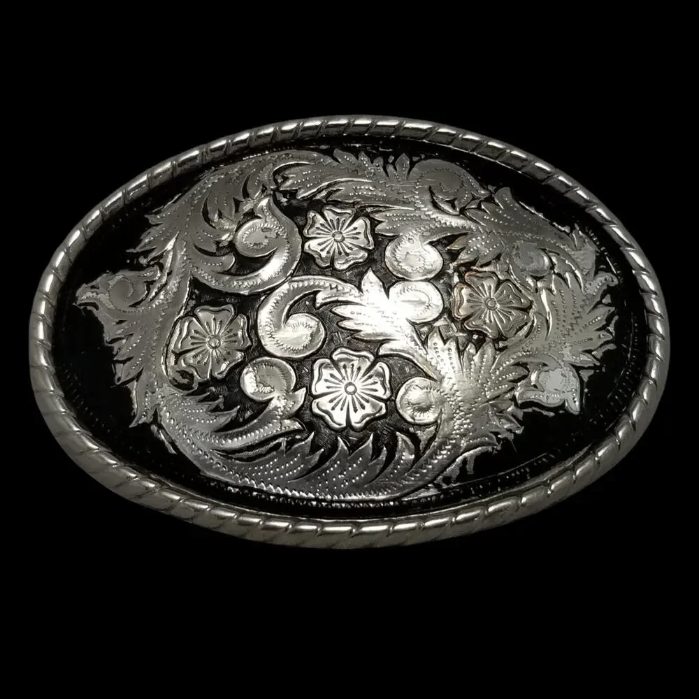 Vintage Belt Buckle Western Filigree Shiny Chrome Silver And Black‎ Color USA W